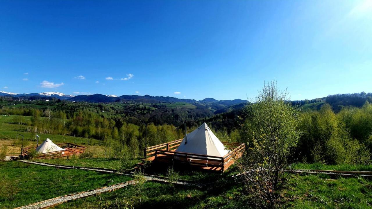 La Odai Bran  Bagian luar foto